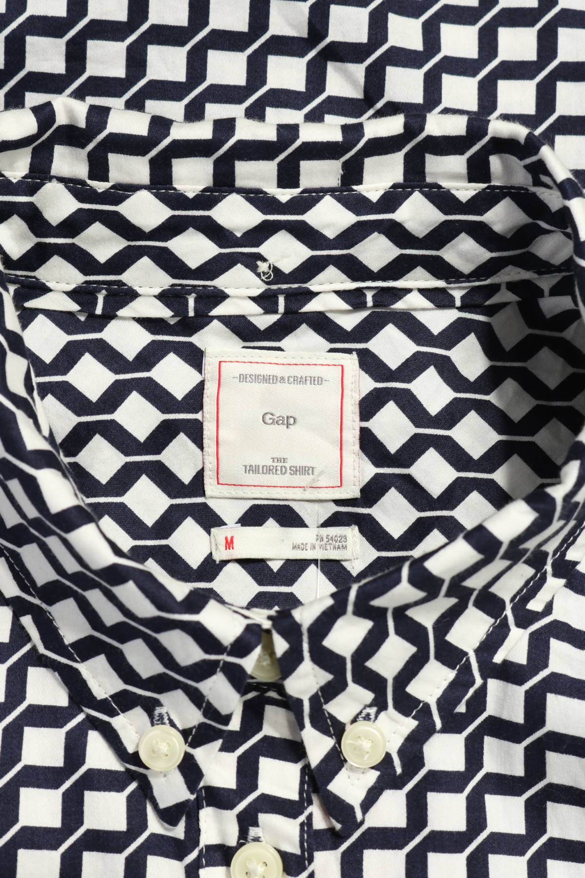 Спортно-елегантна риза GAP3