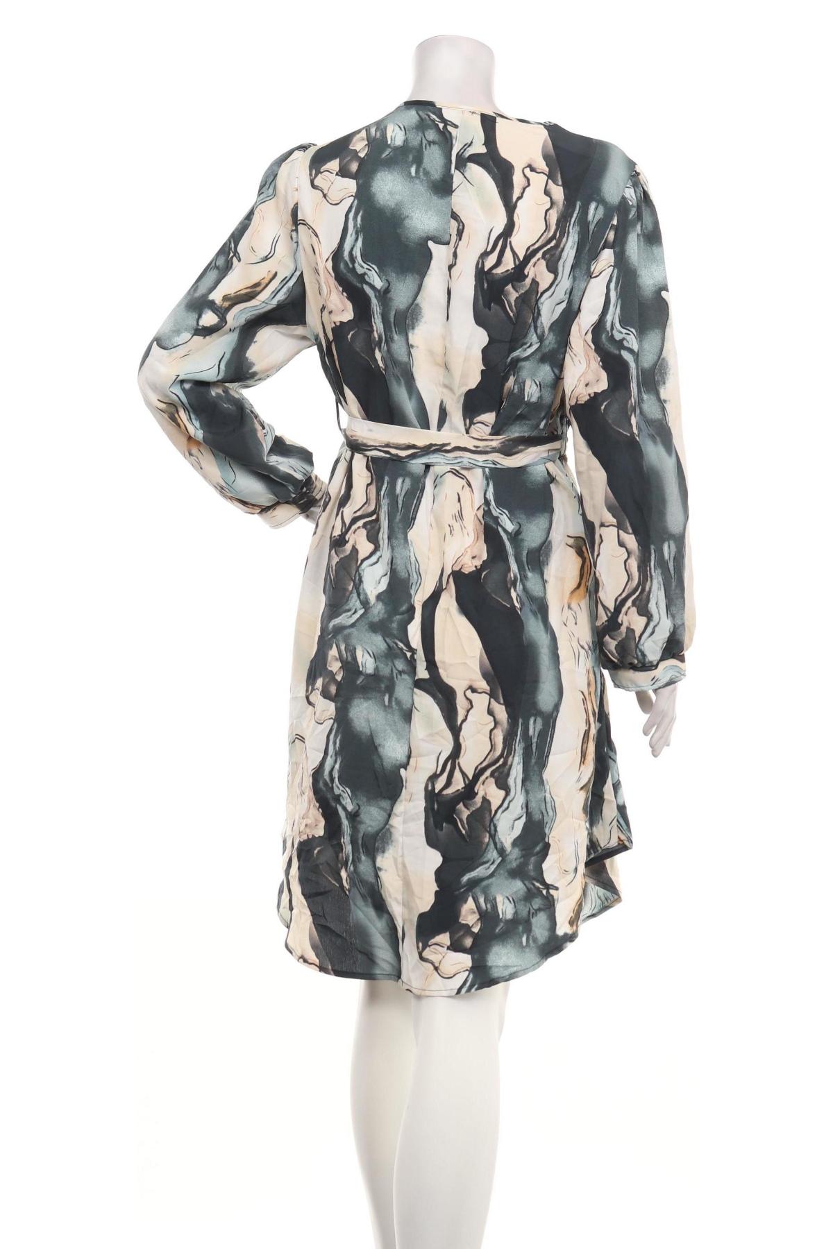 Ежедневна рокля NO NAME2