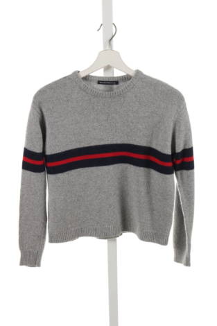 Детски пуловер BRANDY MELVILLE - Mania Детски пуловер BRANDY MELVILLE