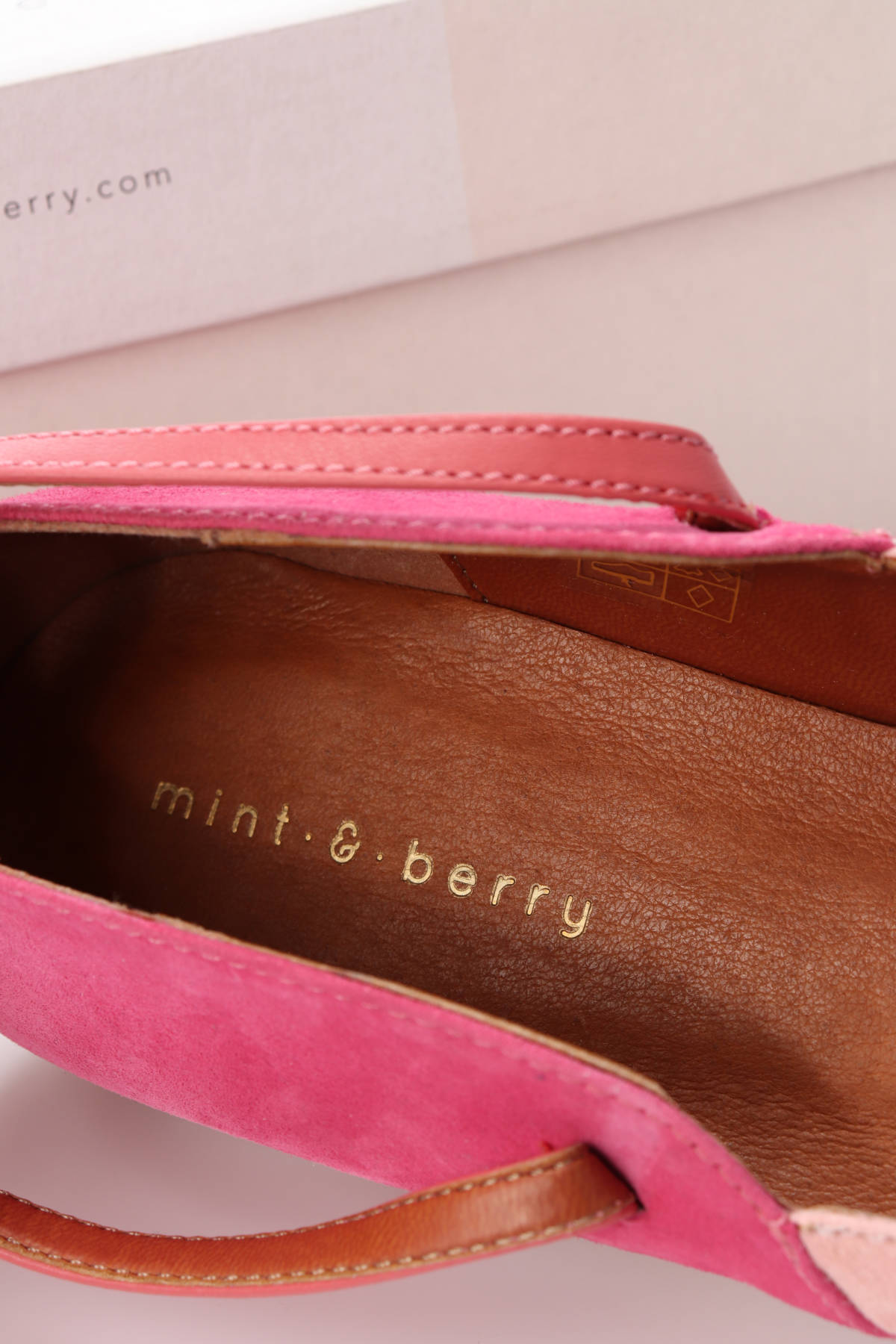 Ниски обувки MINT & BERRY4 - Mania Ниски обувки MINT & BERRY4