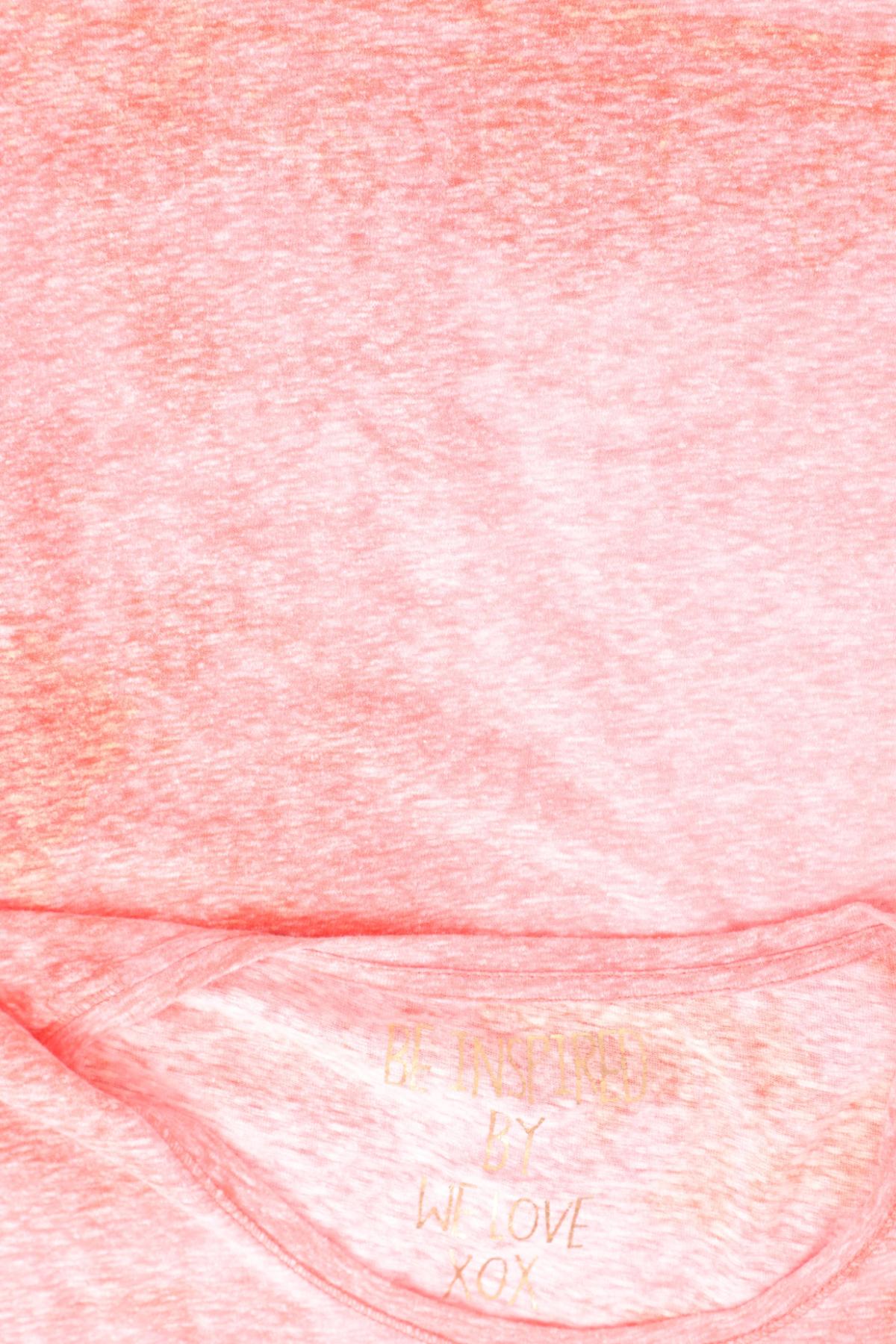 Тениска с щампа WE LOVE3