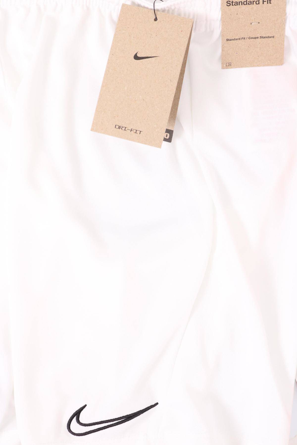 Детски къси панталони NIKE3