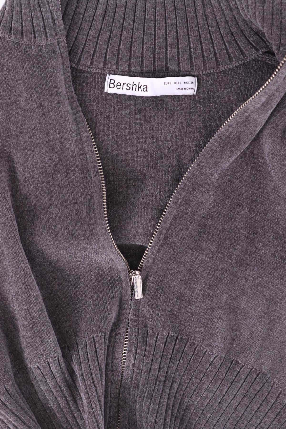 Жилетка BERSHKA3