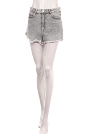 Blugi scurţi H&M DIVIDED