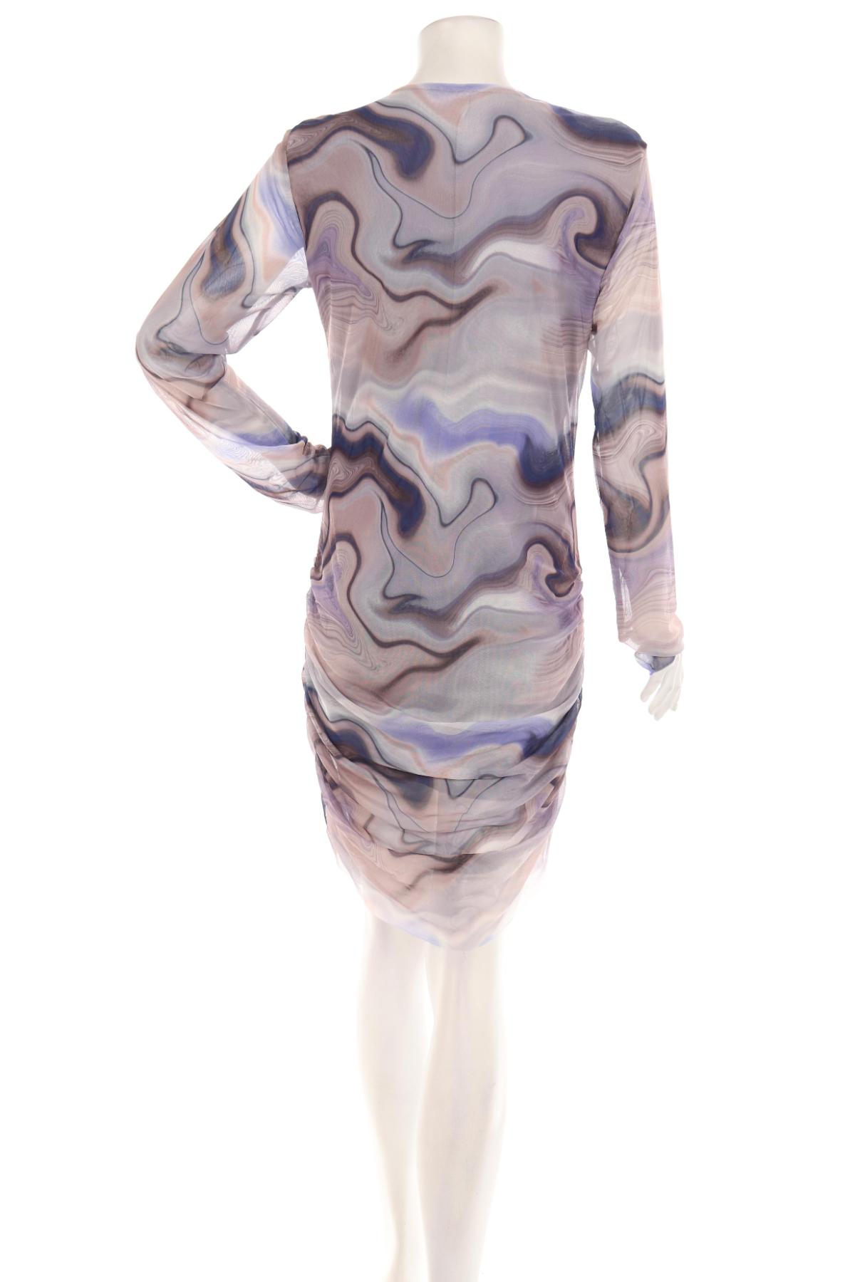 Ежедневна рокля NO NAME2