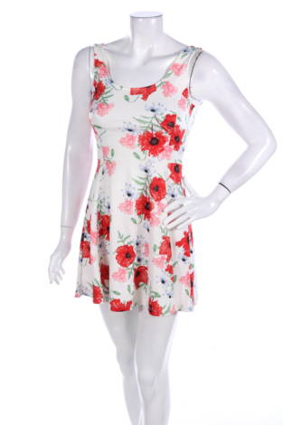 Рокля H&M Divided - Mania Рокля H&M Divided