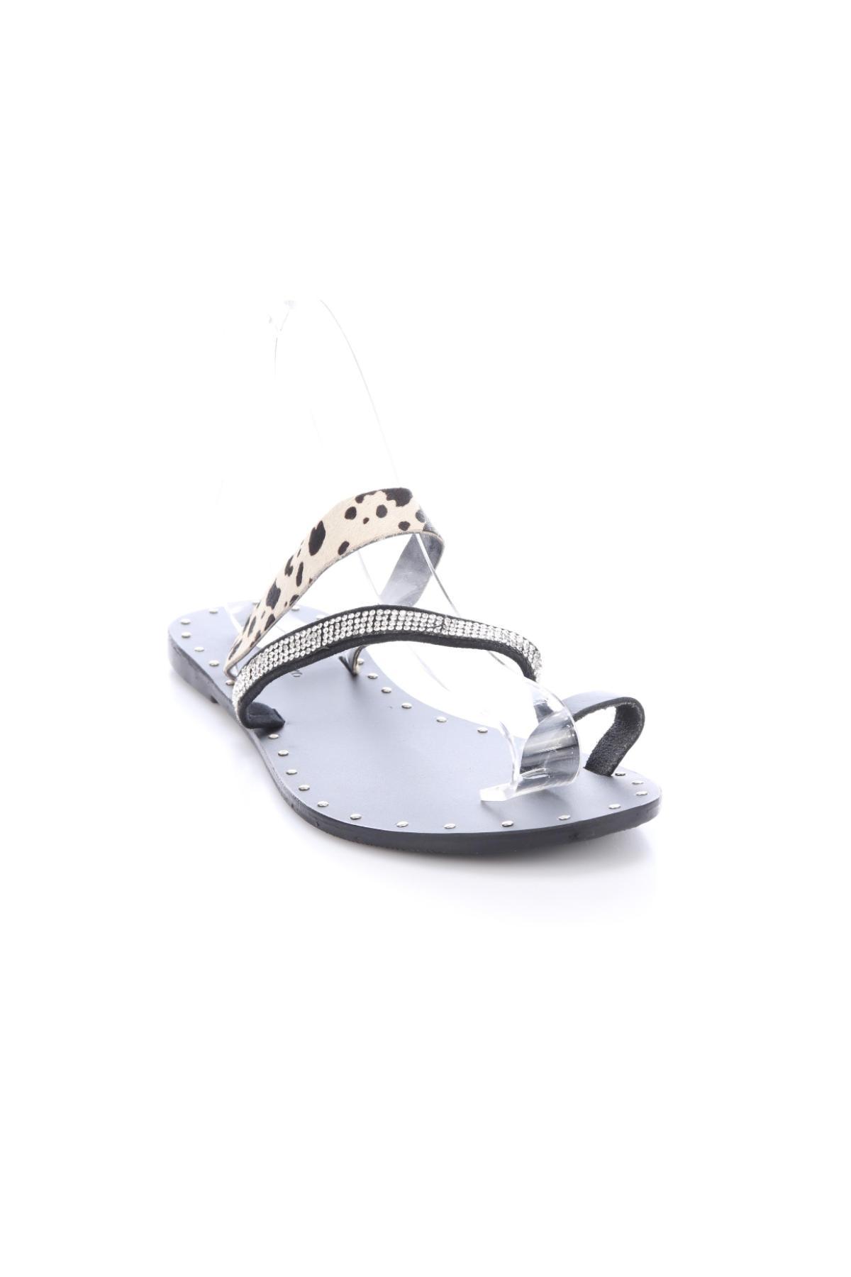 Чехли V BY VERY2