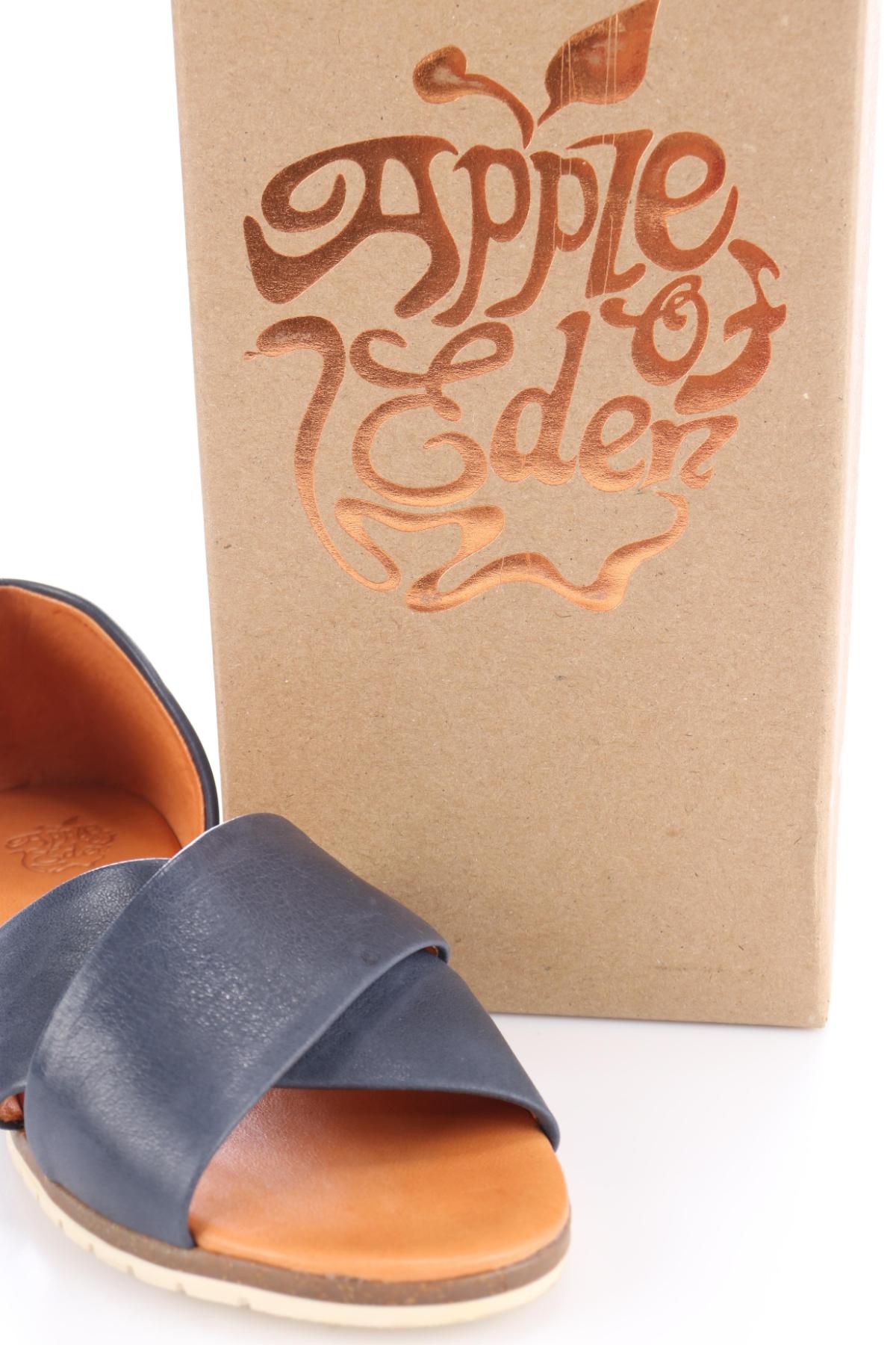 Ниски сандали APPLE OF EDEN4