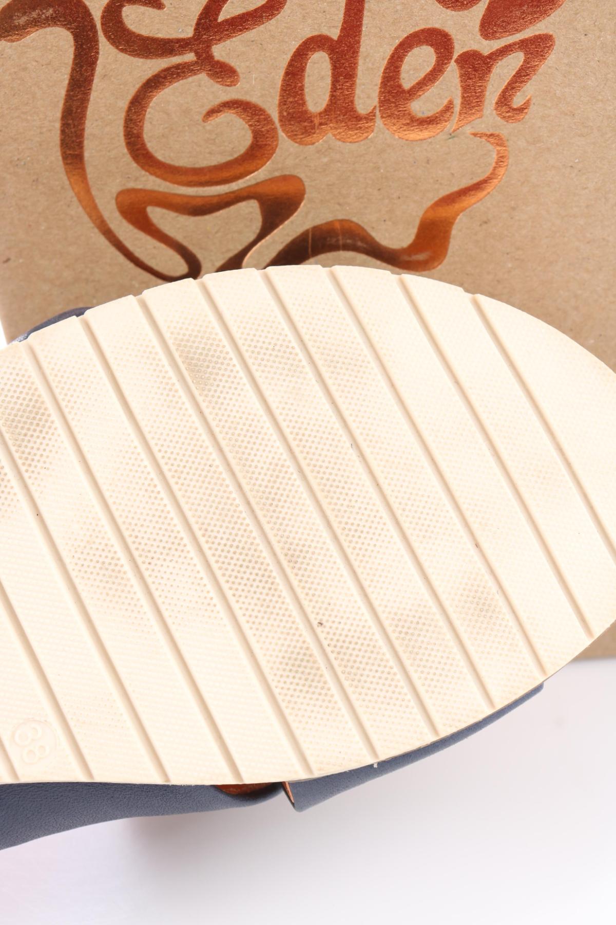 Ниски сандали APPLE OF EDEN5