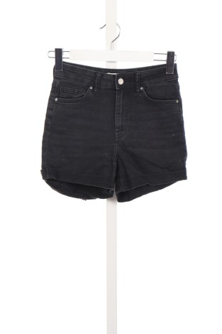 Blugi scurţi H&M