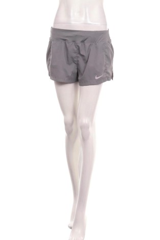 Pantaloni scurţi sport NIKE