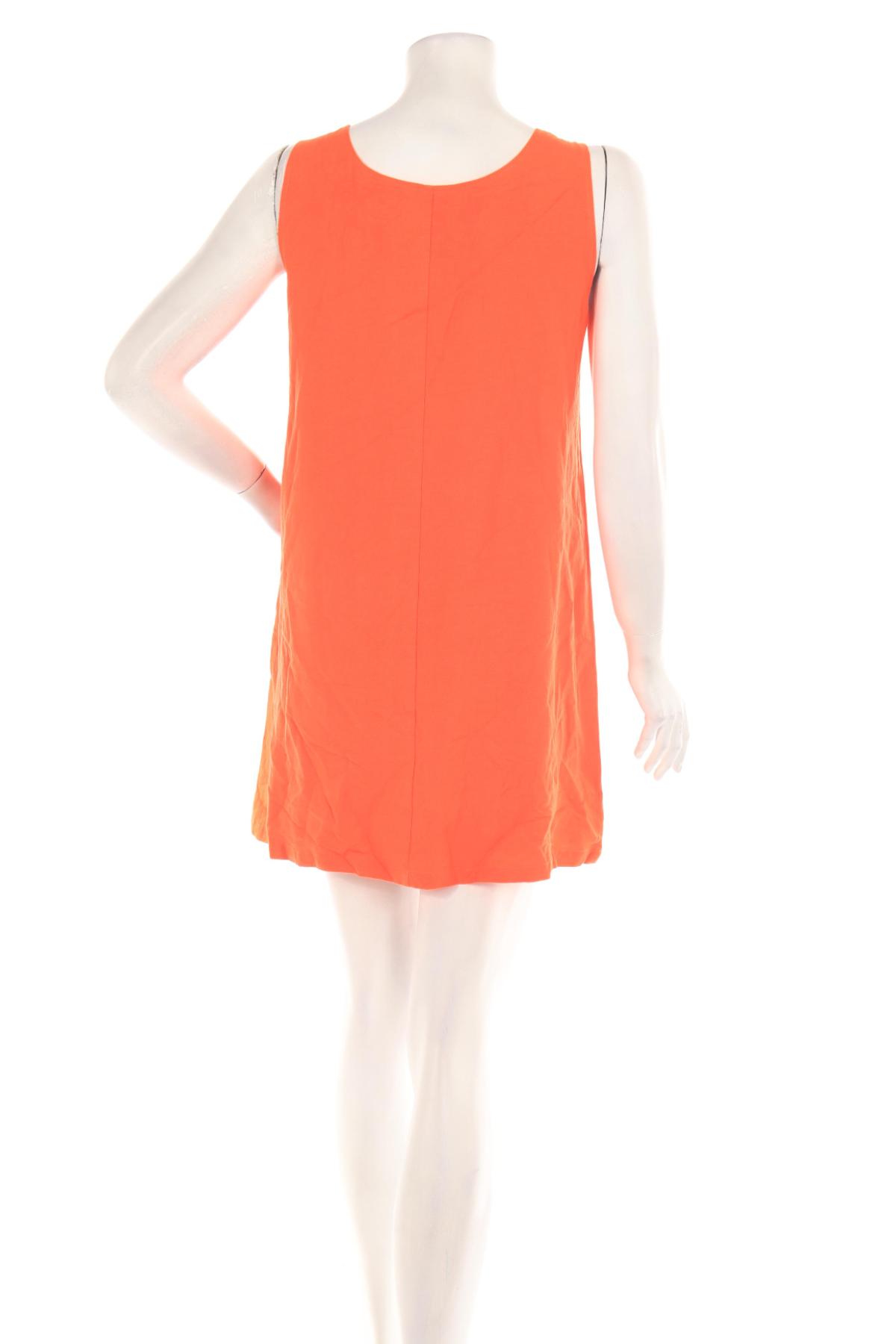 Ежедневна рокля NO NAME2