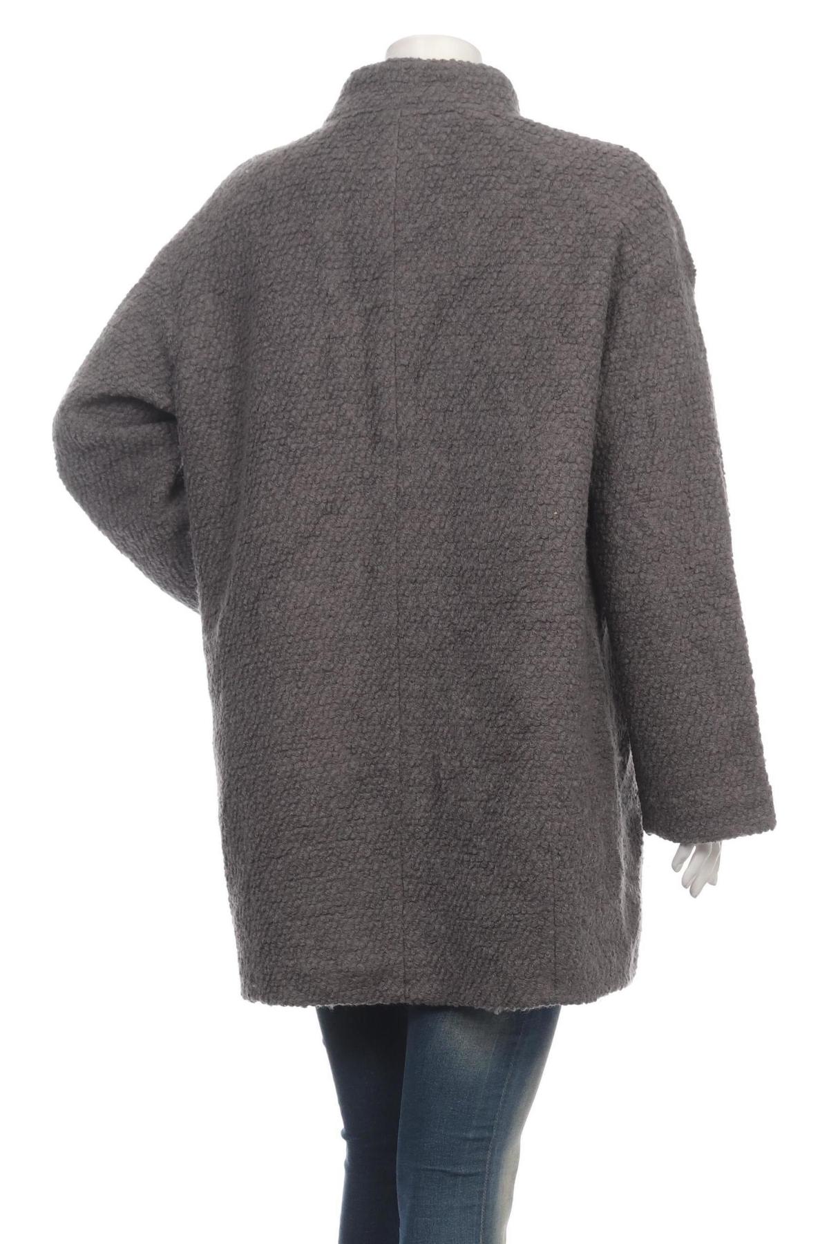 Зимно палто CKH2