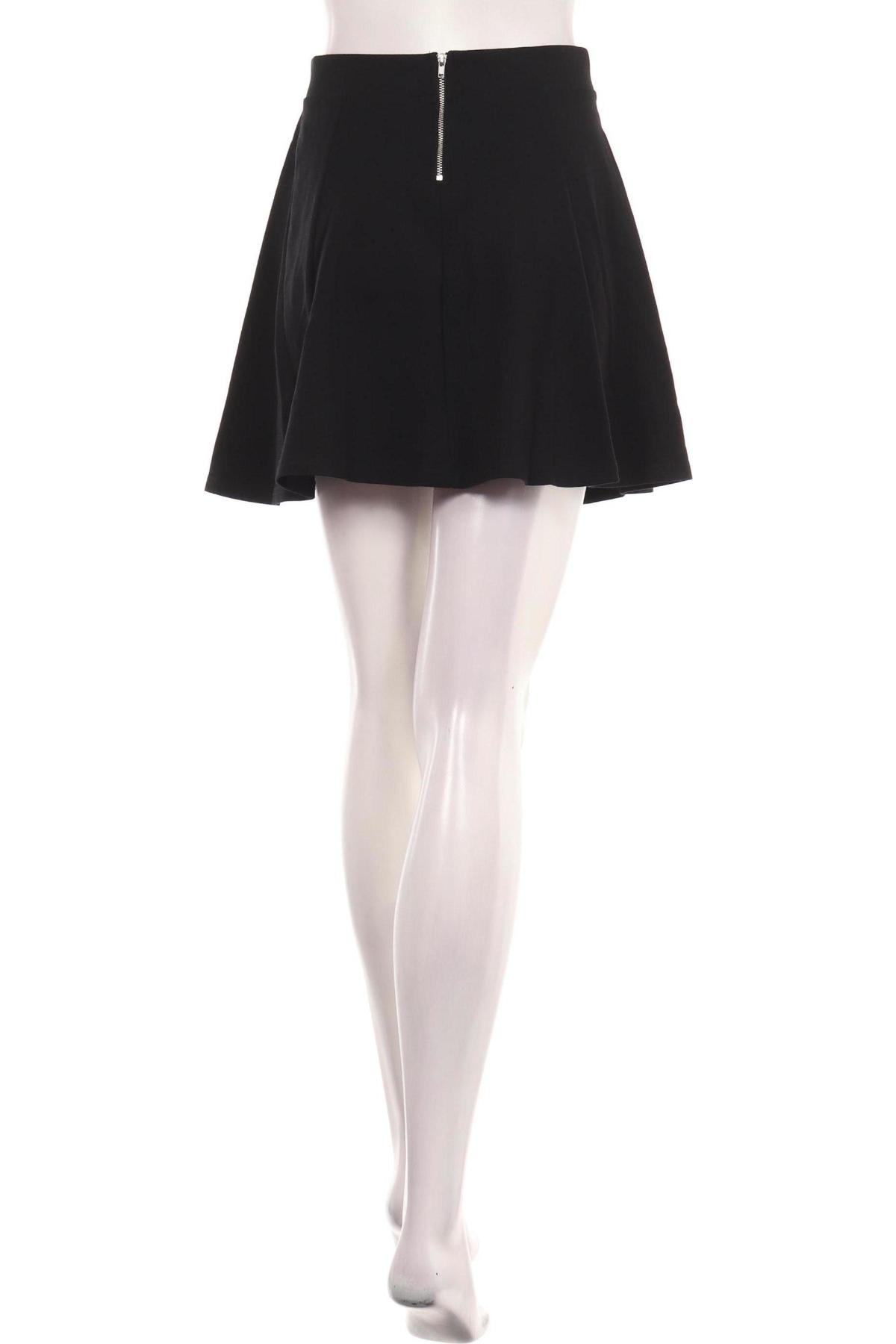 Пола H&M DIVIDED2