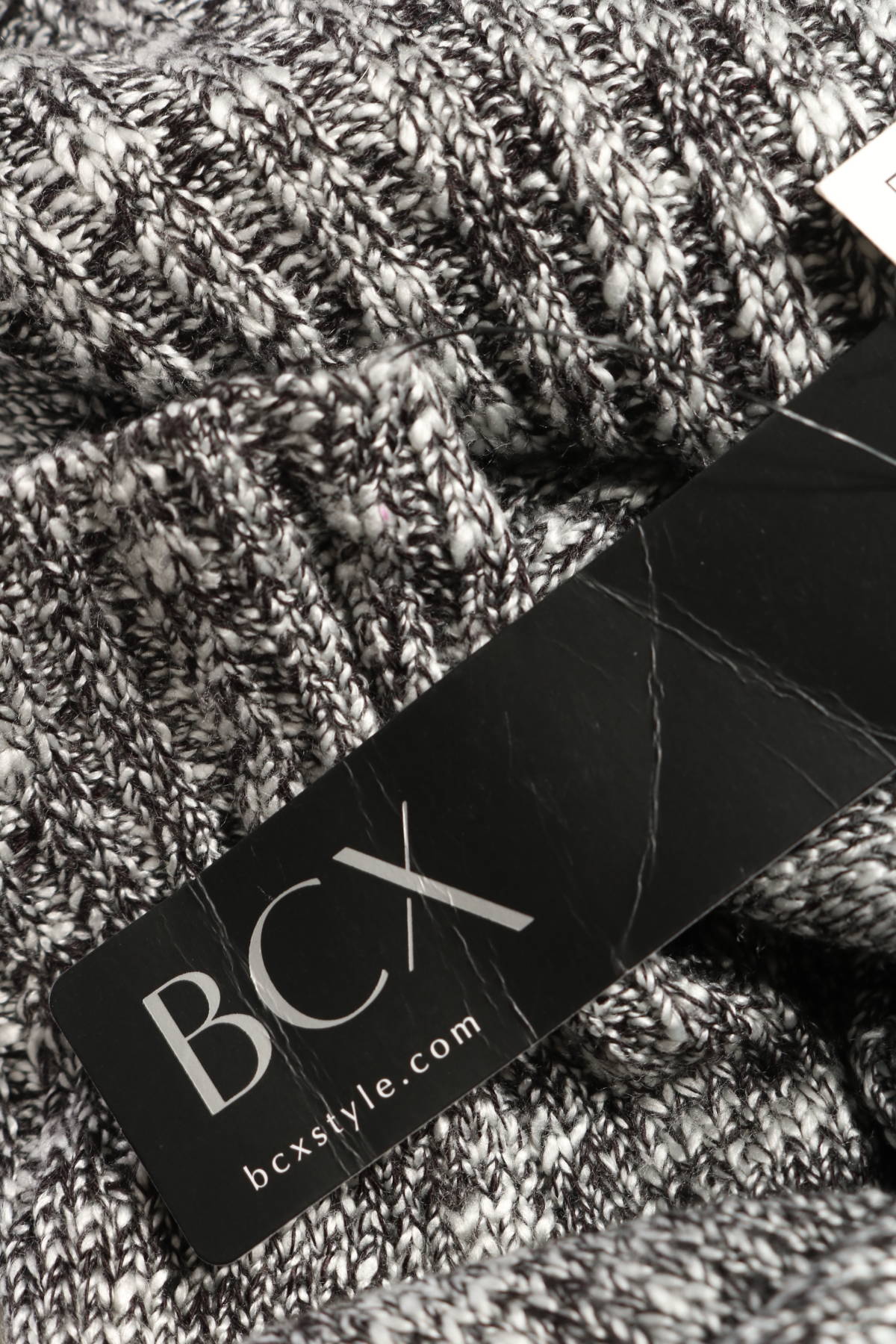 Пуловер с поло яка BCX3