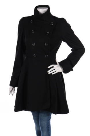 Зимно палто Betsey Johnson - Mania Зимно палто Betsey Johnson