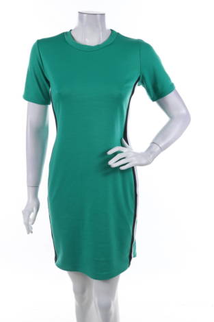 Ежедневна рокля Gina Tricot - Mania Ежедневна рокля Gina Tricot