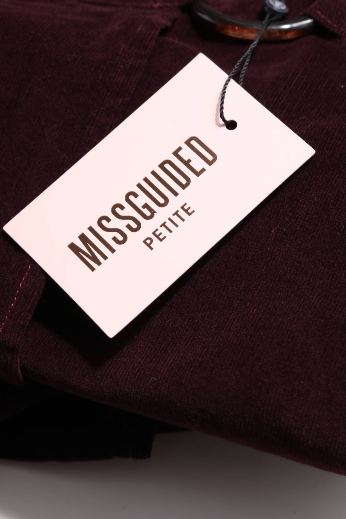 Пола MISSGUIDED3