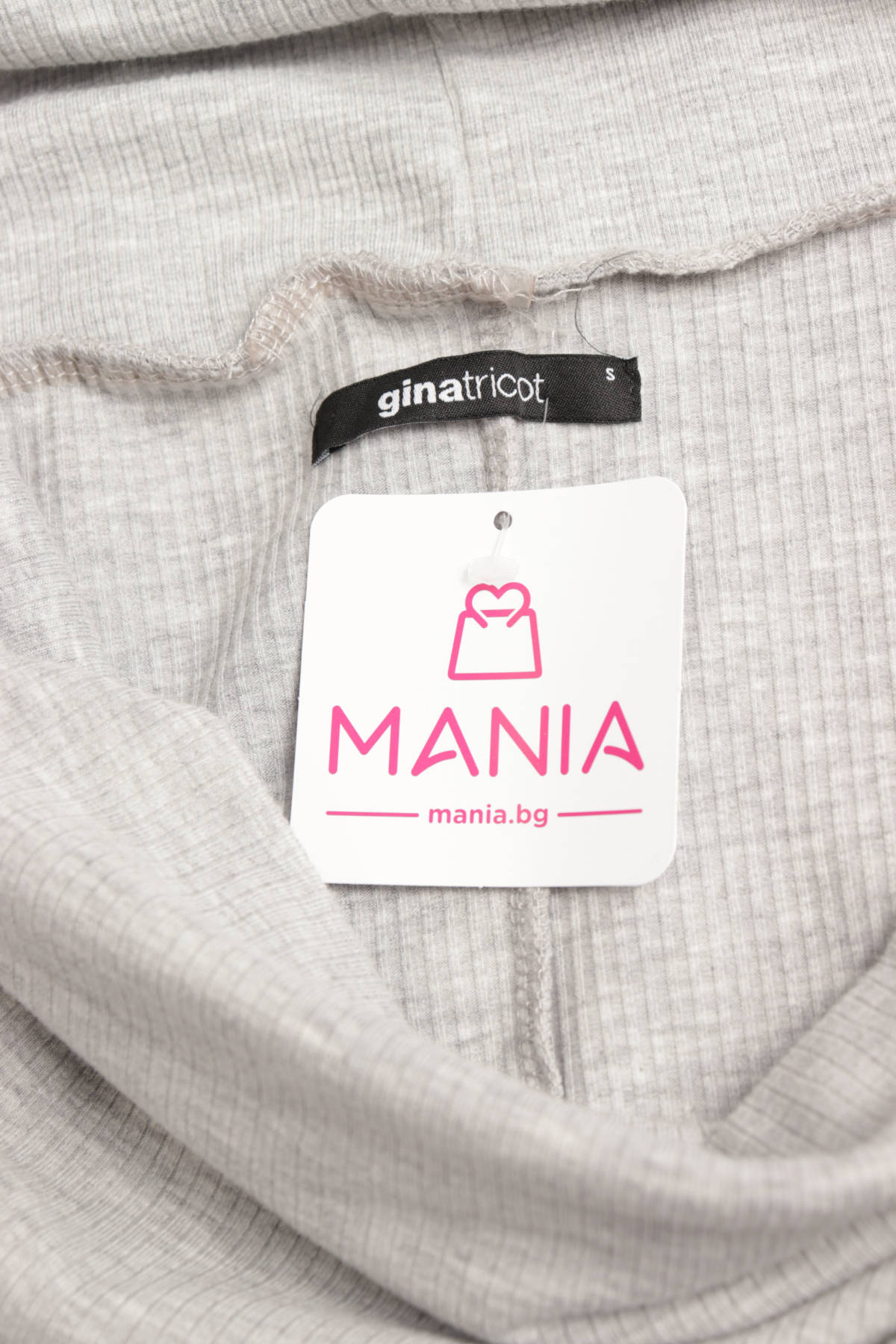 Ежедневна рокля GINA TRICOT3 - Mania Ежедневна рокля GINA TRICOT3