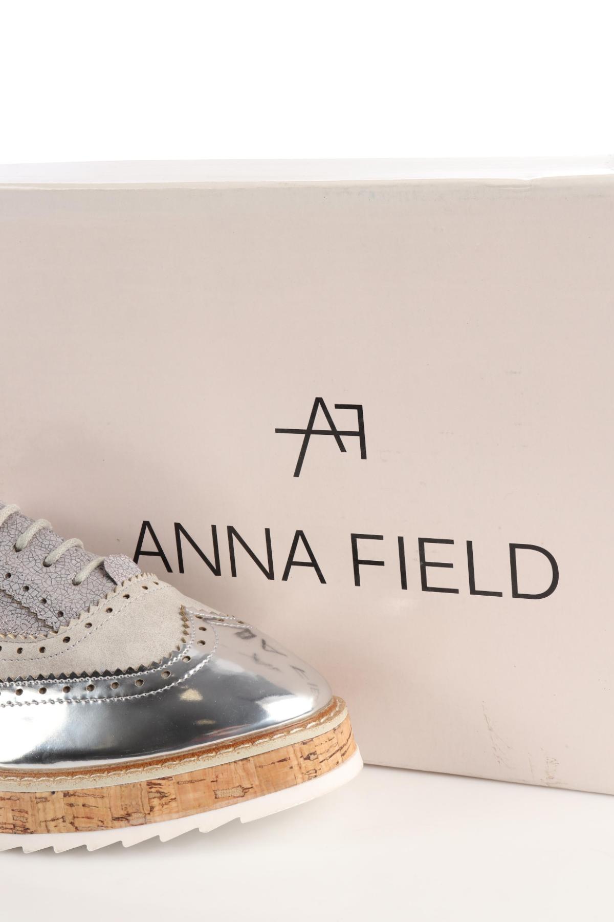 Спортни/Ежедневни обувки ANNA FIELD4