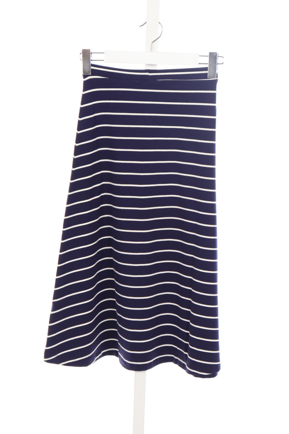 Пола ANNA FIELD2