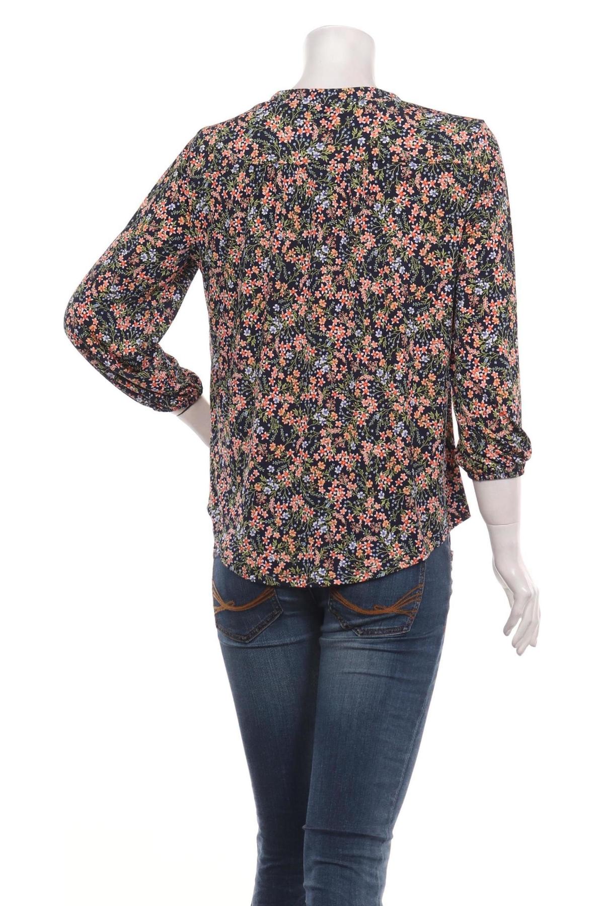 Блуза VINCE CAMUTO2