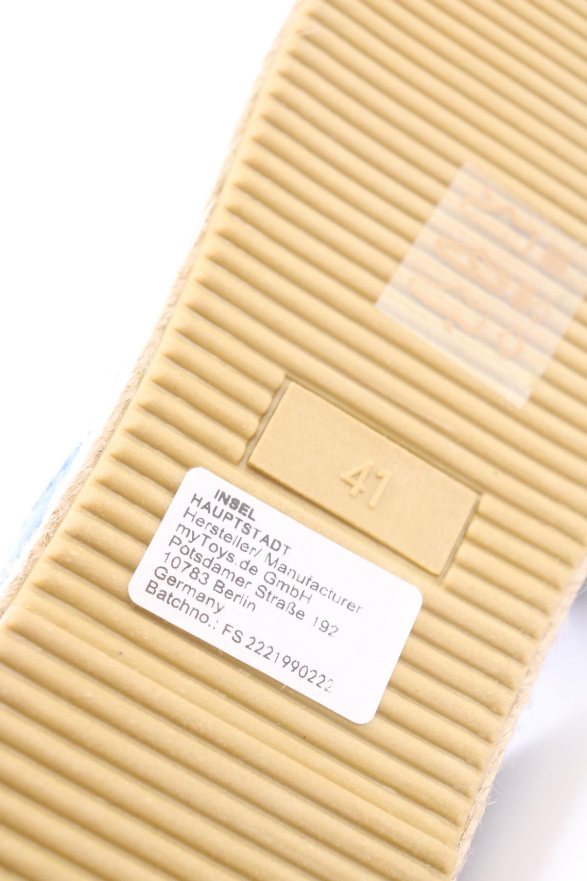 Ниски обувки INSEL HAUPTSTADT4