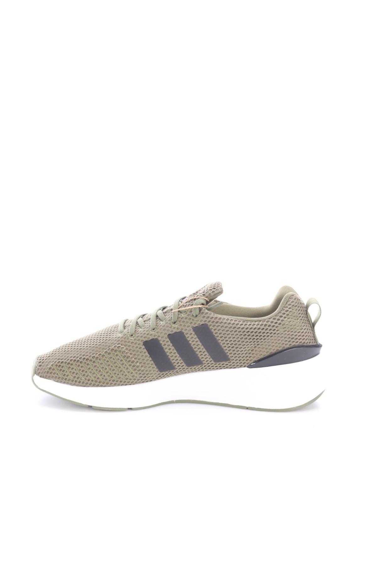 Маратонки ADIDAS3 - Mania Маратонки ADIDAS3