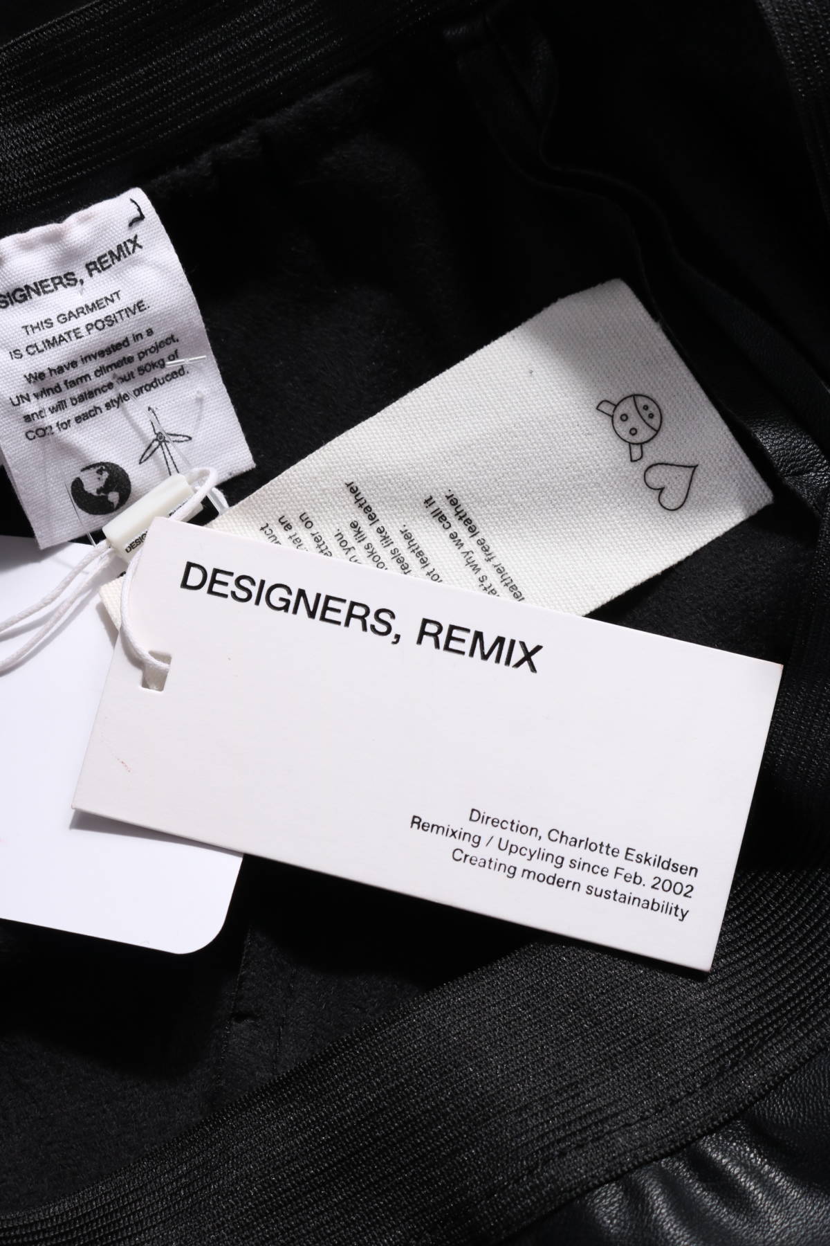 Къси панталони DESIGNERS REMIX3