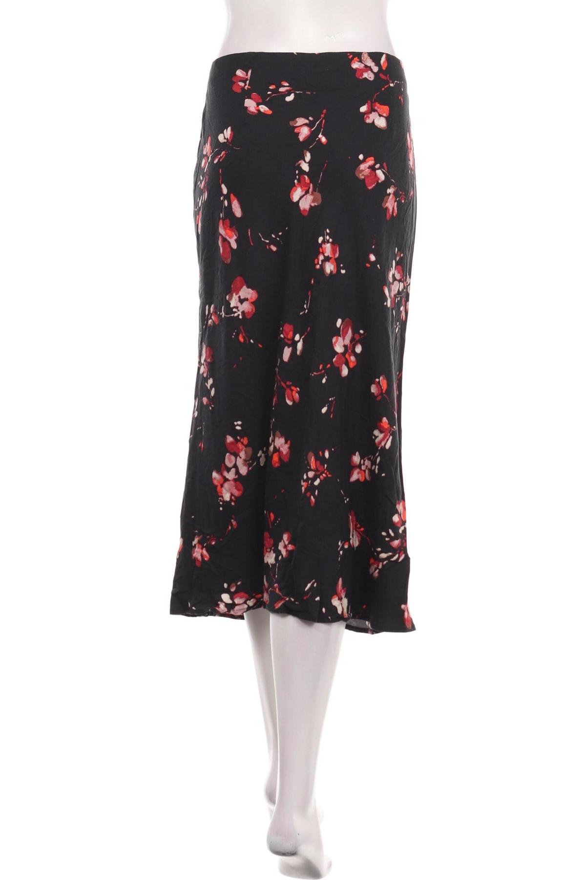 Пола ARMEDANGELS2