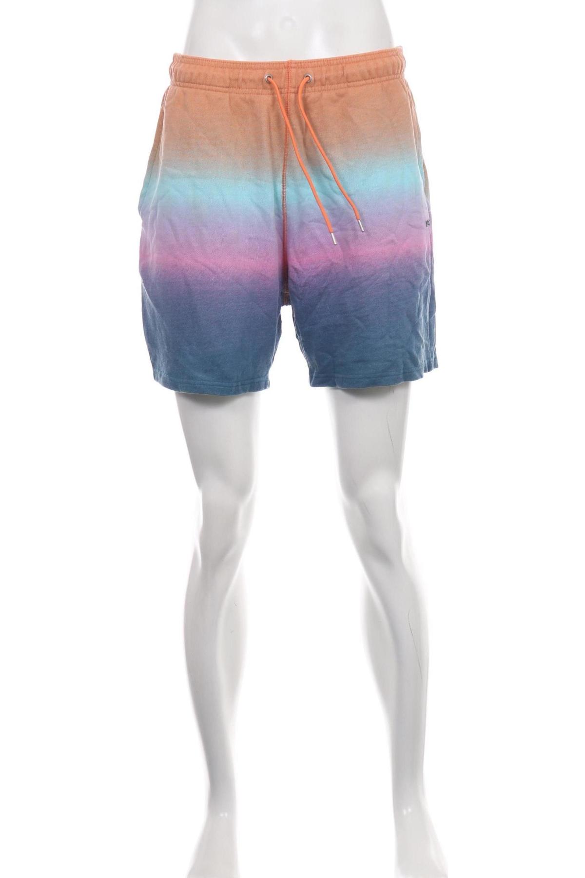 Къси панталони LCKR1