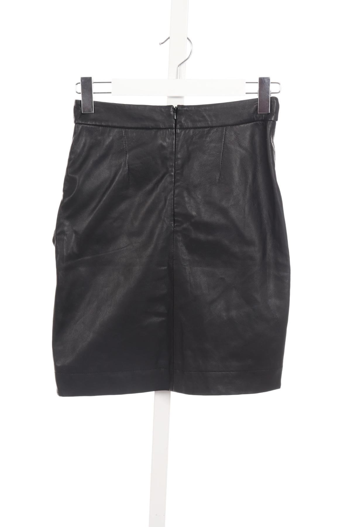 Кожена пола 2ND DAY2