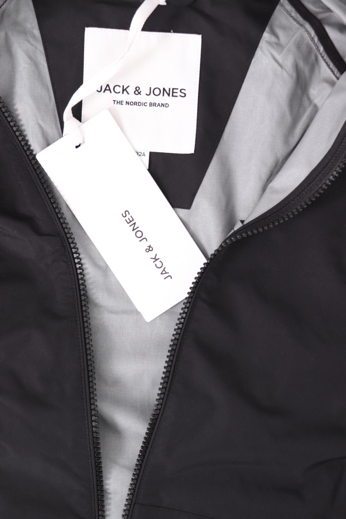 Пролетно/Есенно яке JACK & JONES4 - Mania Пролетно/Есенно яке JACK & JONES4