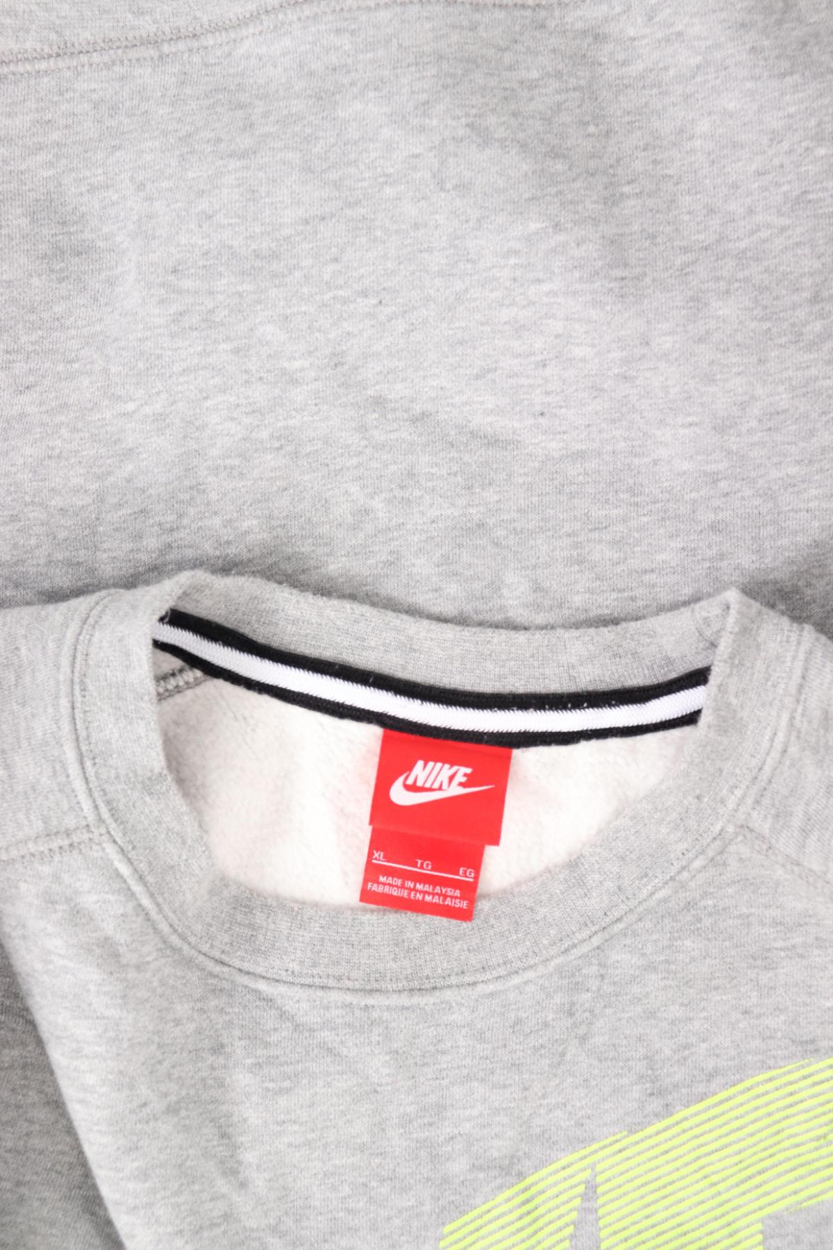 Спортна блуза NIKE3