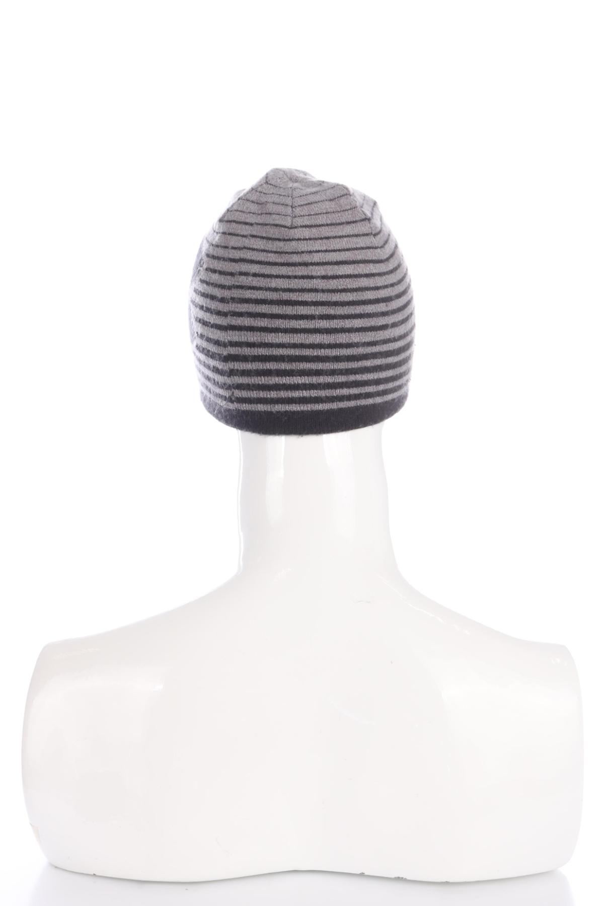 Шапка UNDER ARMOUR2