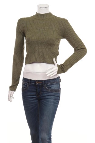 Пуловер с поло яка C&A