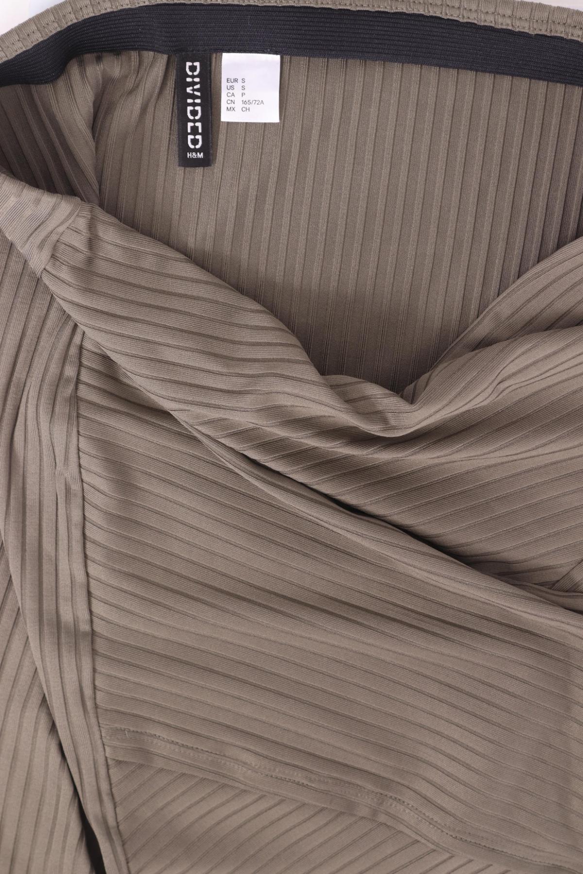 Пола H&M DIVIDED3