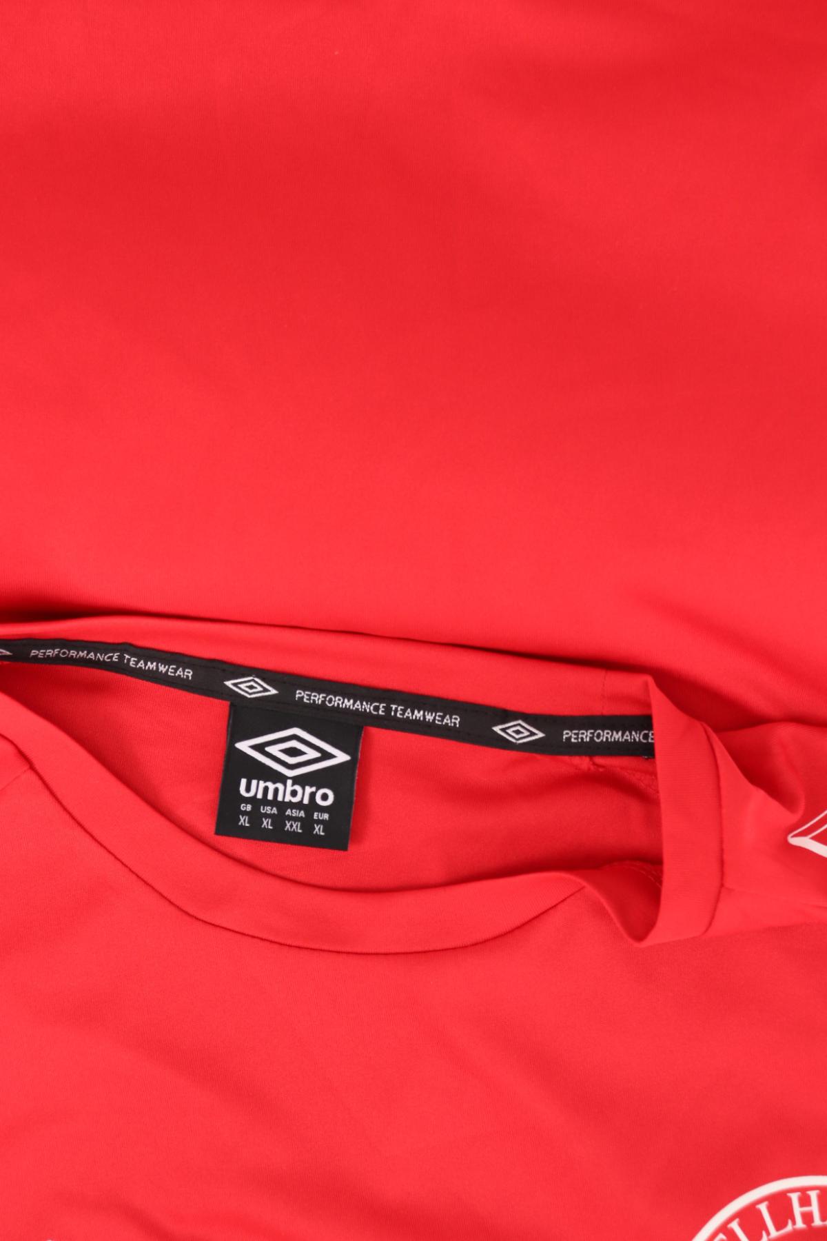 Спортна тениска UMBRO3
