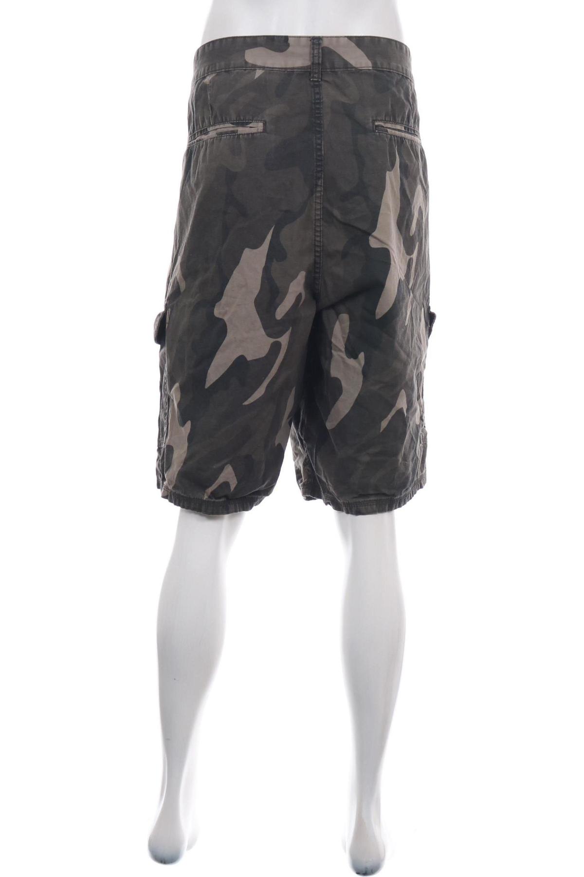 Къси панталони IDENTIC2