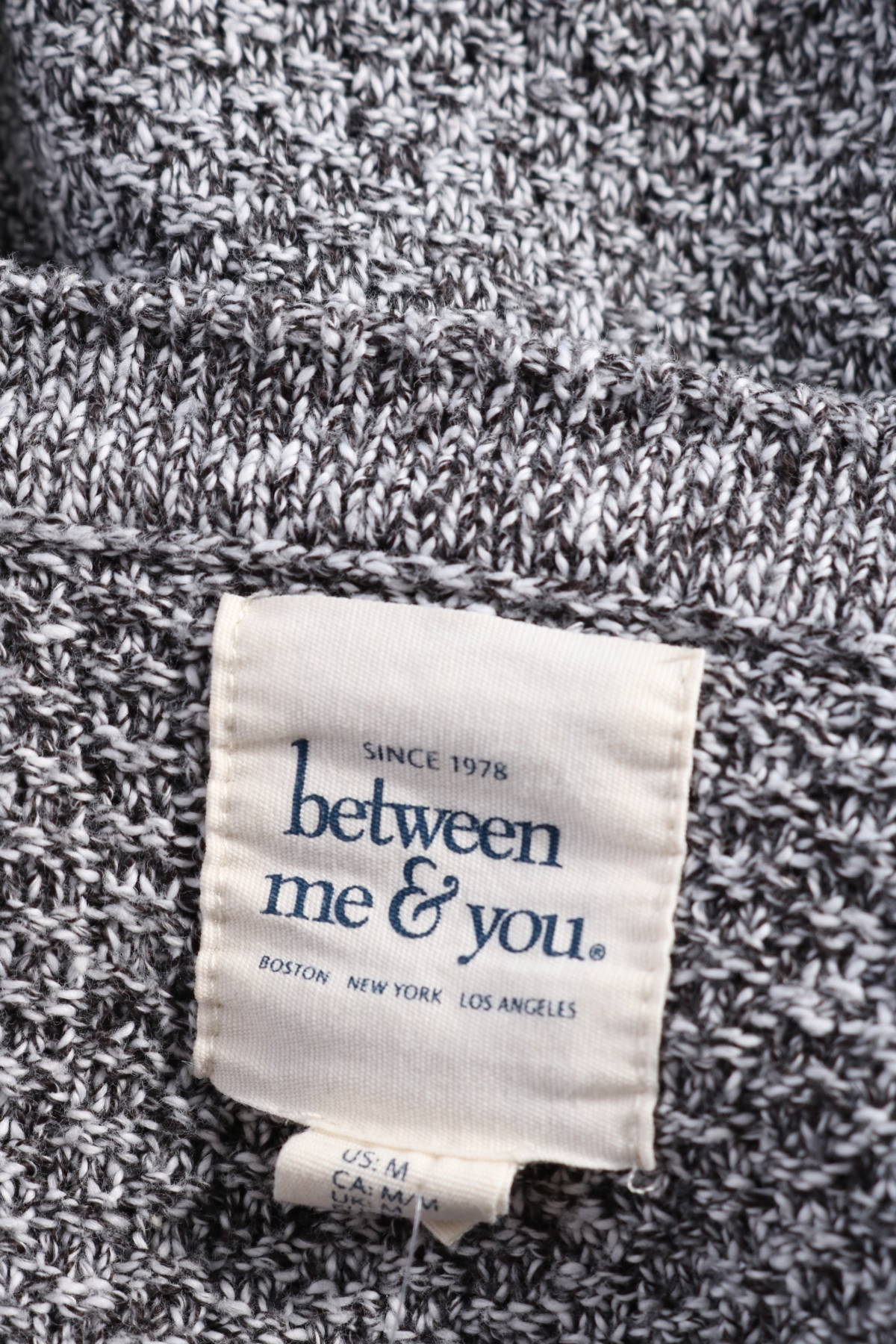 Жилетка Between me & you3 - Mania Жилетка Between me & you3