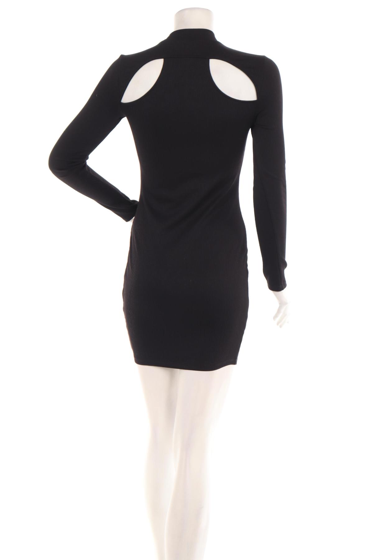 Ежедневна рокля NO NAME2