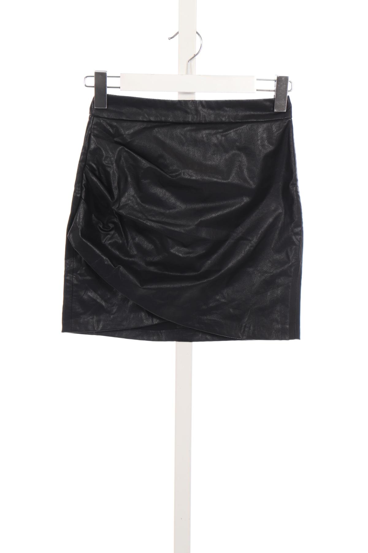 Кожена пола STRADIVARIUS1