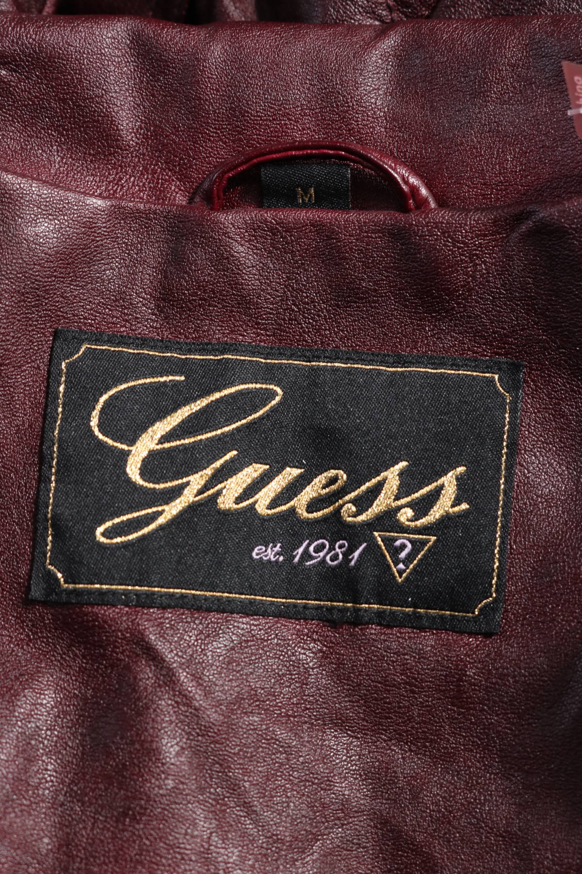 Яке Guess3 Яке Guess3