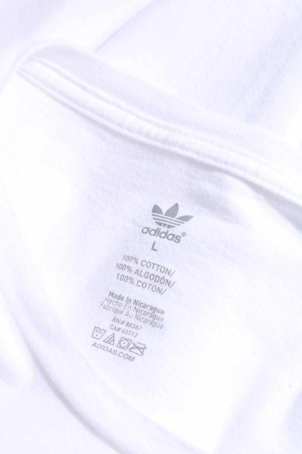 Спортна тениска Adidas3 - Mania Спортна тениска Adidas3