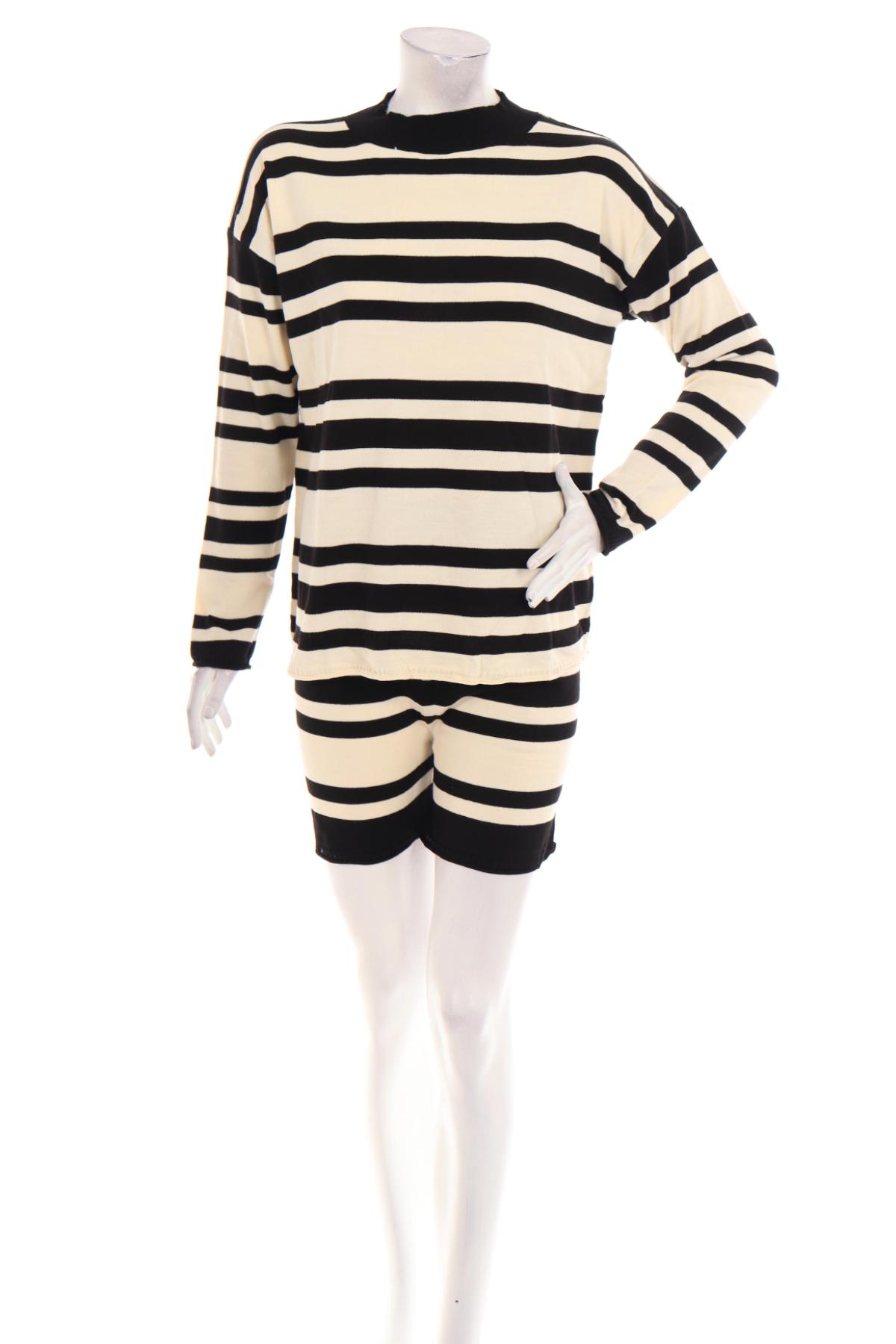 Костюм с панталон NO NAME1