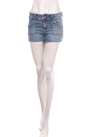 Blugi scurţi H&M DIVIDED