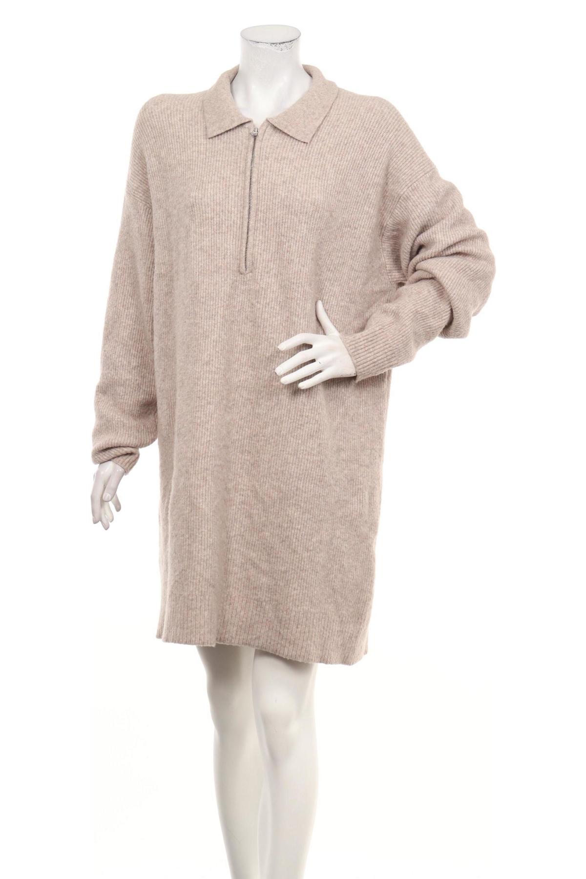 Ежедневна рокля WEEKDAY1