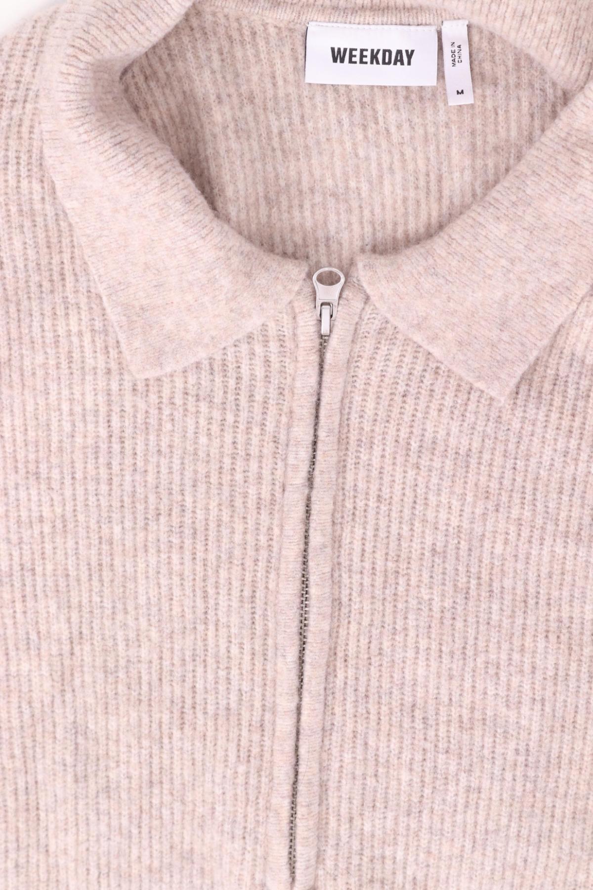 Ежедневна рокля WEEKDAY3