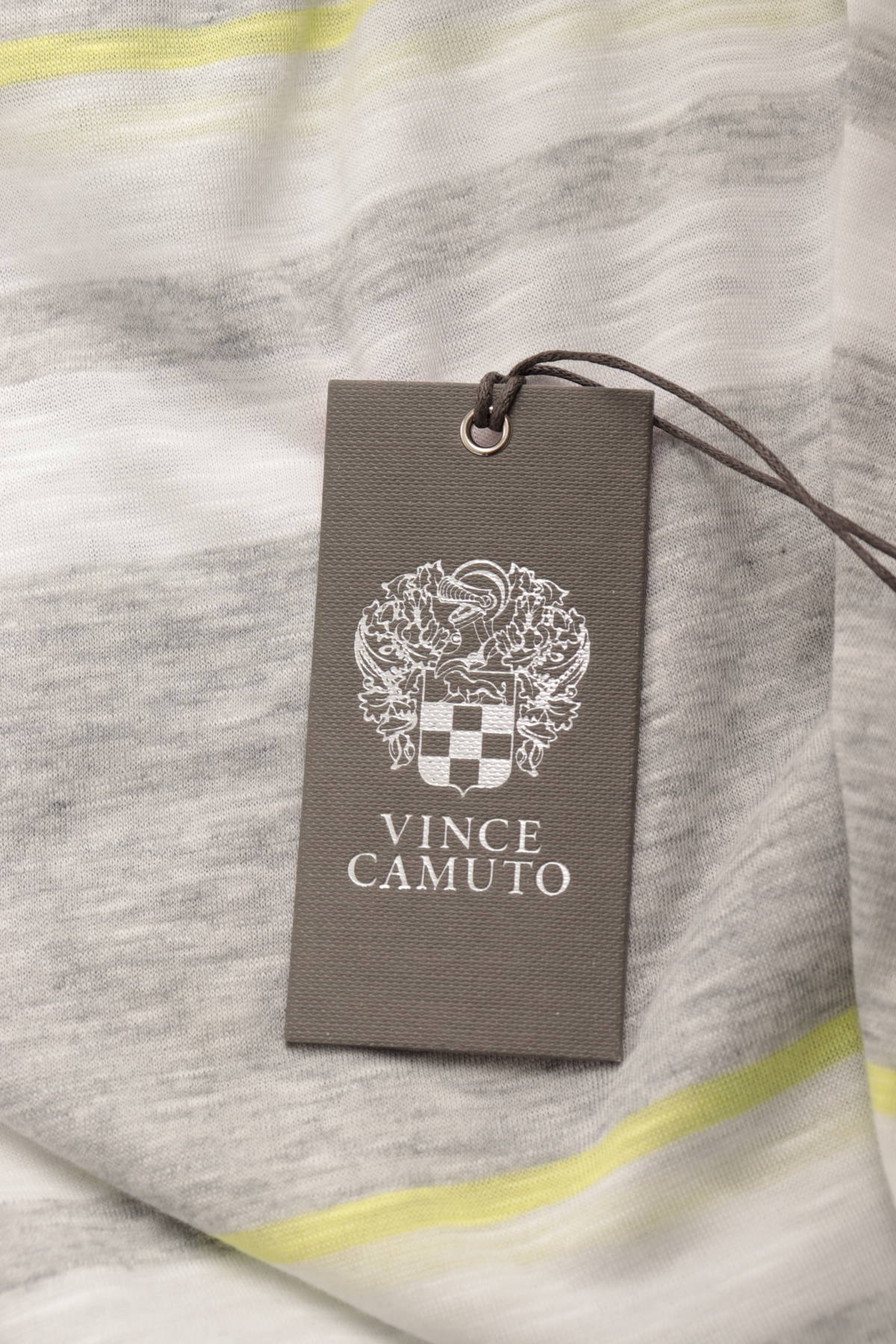 Тениска VINCE CAMUTO3