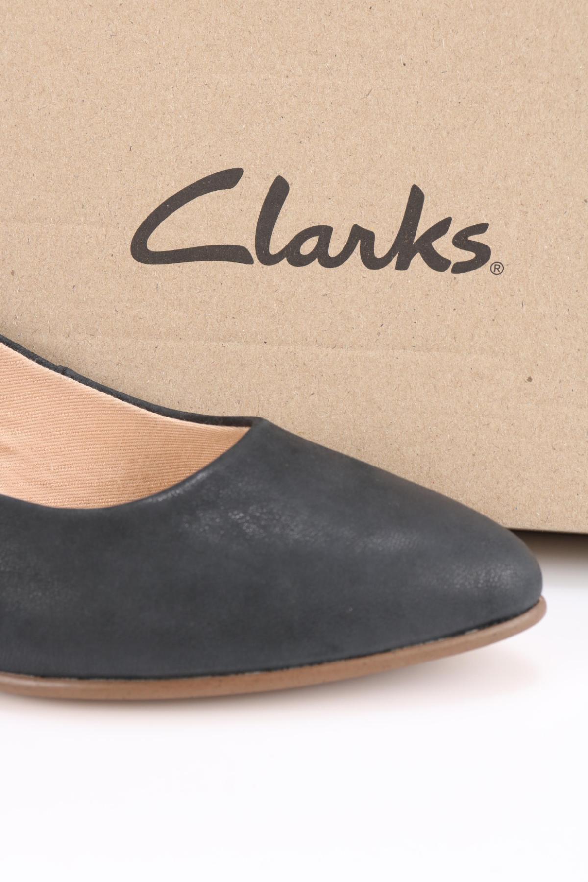 Обувки на ток CLARKS4